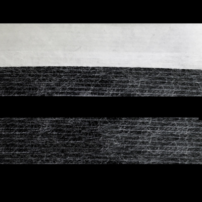Прокладочная лента (паутинка на бумаге) DFD23, шир. 25 мм (боб. 100 м), цвет белый - купить в Магадане. Цена: 4.30 руб.
