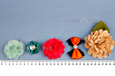 Цветы декоративные пришивные - купить в Магадане. Цена: 28.53 руб.