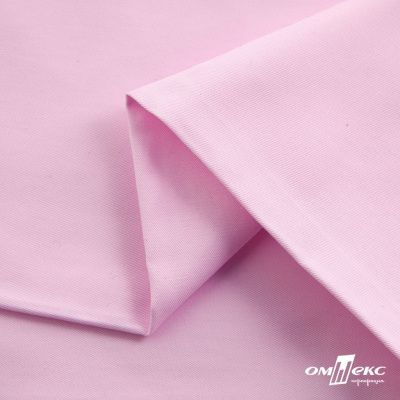 Ткань сорочечная Альто, 115 г/м2, 58% пэ,42% хл, окрашенный, шир.150 см, цв. 2-розовый (арт.101) - купить в Магадане. Цена 306.69 руб.